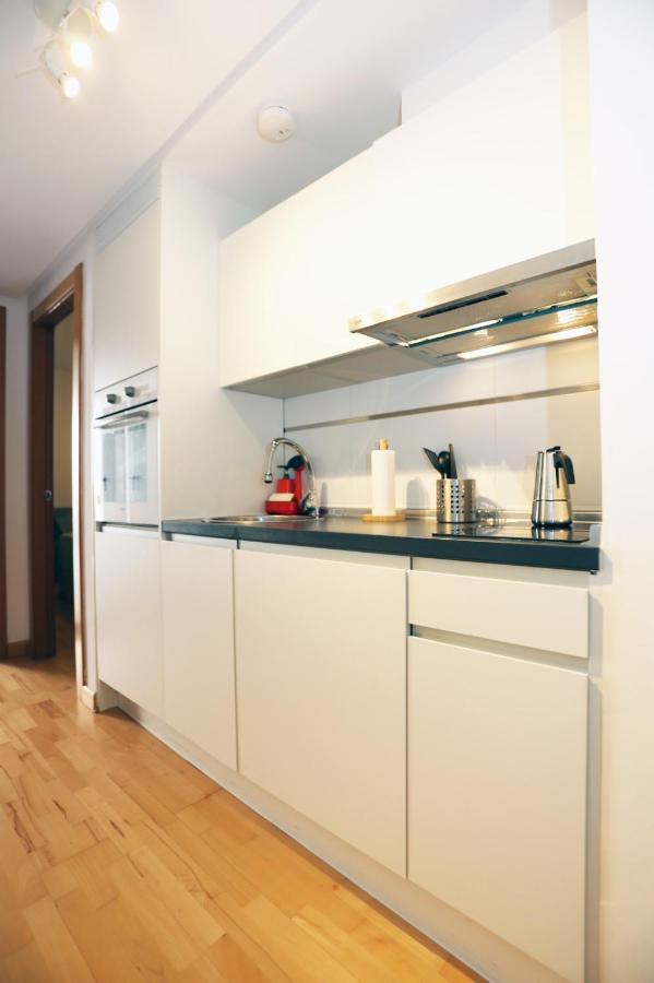 Casa Fenicia - Cosy Apartment With Free Private Parking Malaga Ngoại thất bức ảnh